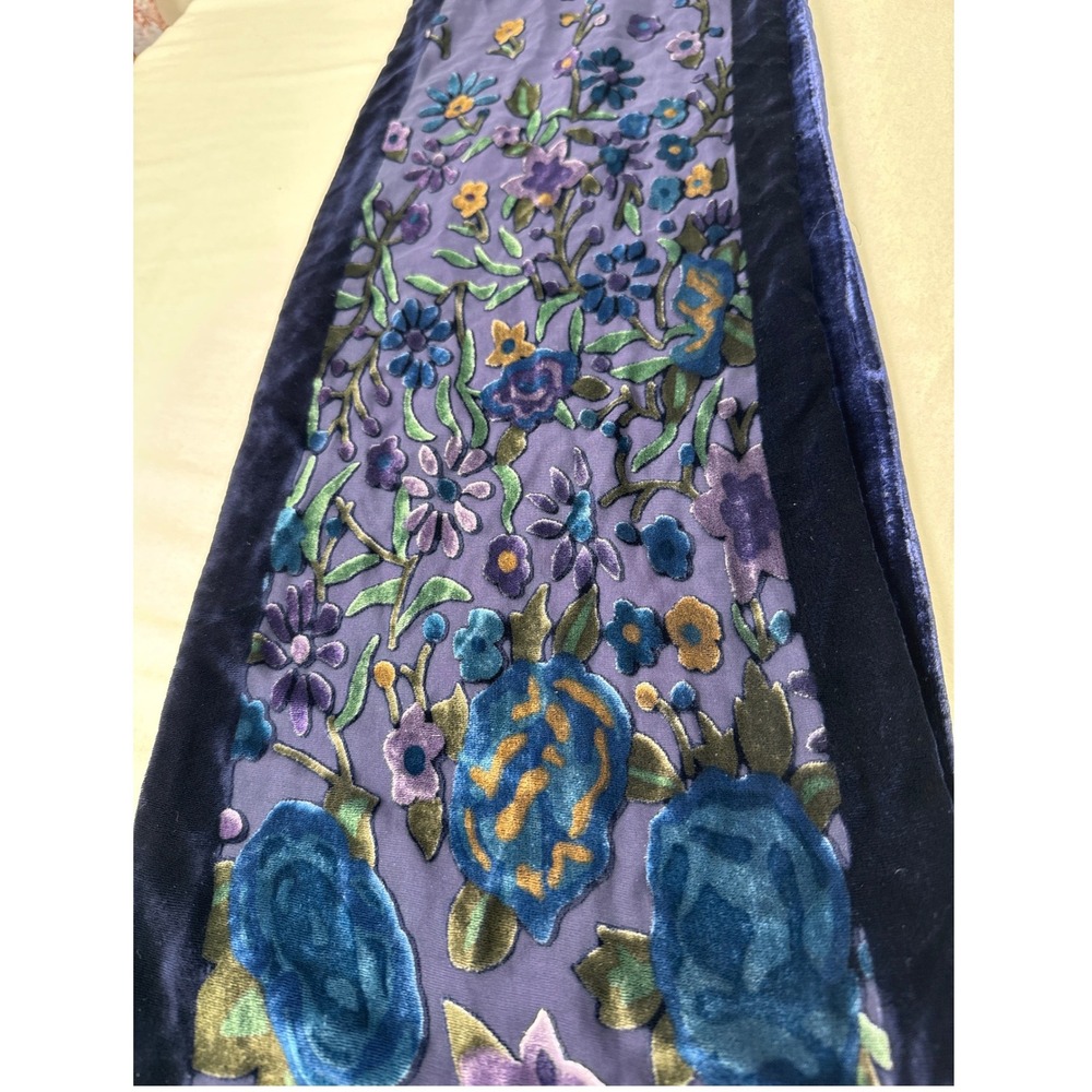 Lord & Taylor Navy Blue Silk Velvet Burnout Floral Devore Scarf Wrap Rectangular - Picture 4 of 7